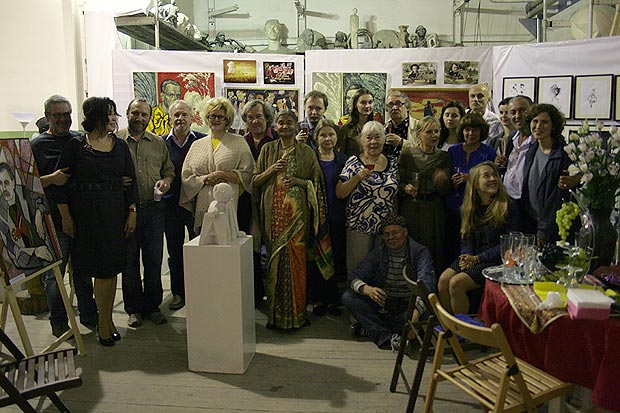REPORT ON THE ROUND-TABLE MEETING IN THE RYABICHEVS’ CREATIVE ART STUDIO, SEPTEMBER 11, 2014